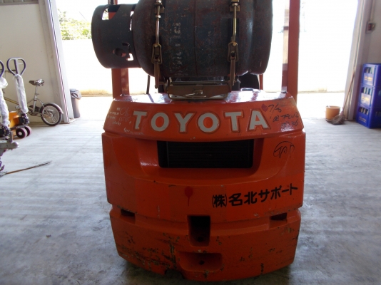 ขายFORKLIFT-TOYOTA รุ่น7