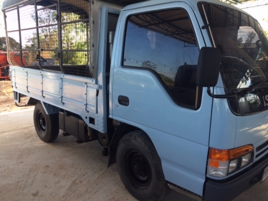 4 ล้อกลาง NKR ป้ายเล็ก เครื่อง 88 แรง