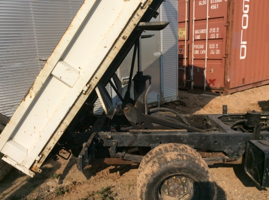 รถดัมพ์มือสอง (เก่าญี่ปุ่น)