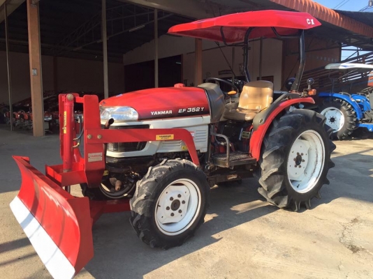 สินค้าเข้ามาใหม่จร้า ขายๆด่วนๆ #รถไถยันม่าร์ รุ่นEF 352 T สภาพงามๆพร้อมอุปกรณ์ ดันดินหน้าและผานพรวน. ขายราคา 198000 บาท สนใจติดต่อสอบถามรายละเอียดเพิ่มเติมได้ที่ 0819136451. หรือทางLine. Bow 6451 ขอดูภาพเพิ่มเติมได้ค่ะ. #มีบริการจัดส่งให้ฟรีทั่วประเทศ สินค้าเข้ามาใหม่จร้า ขายๆด่วนๆ #รถไถยันม่าร์ รุ่นEF 352 T สภาพงามๆพร้อมอุปกรณ์ ดันดินหน้าและผานพรวน. ขายราคา 198000 บาท สนใจติดต่อสอบถามรายละเอียดเพิ่มเติมได้ที่ 0819136451. หรือทางLine. Bow 6451 ขอดูภาพเพิ่มเติมได้ค่ะ. #มีบริการจัดส่งให้ฟรีทั่วประเทศ