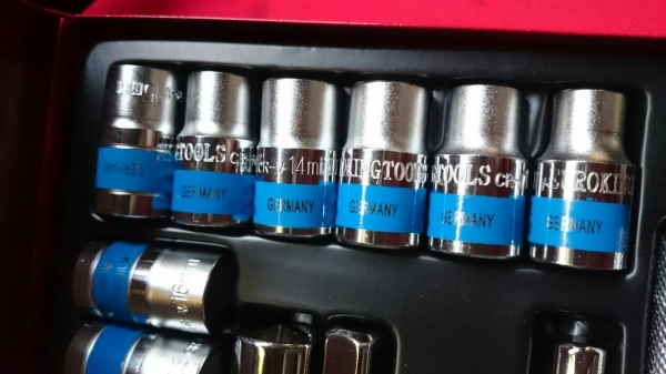 Euro king tool บ็อกซ์ชุด 1/2" 24 ชิ้น Euro king tool บ็อกซ์ชุด 1/2" 24 ชิ้น