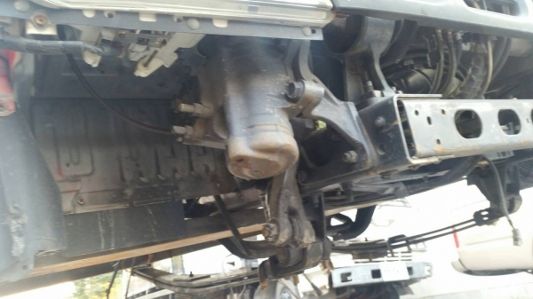 ขาย หัวเก๋ง สำหรับรถ HINO หกล้อขนาดกล่าง เก่านอกแท้ อุปกรณ์ครบ ขาย หัวเก๋ง สำหรับรถ HINO หกล้อขนาดกล่าง เก่านอกแท้ อุปกรณ์ครบ