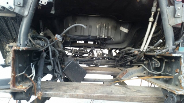 ขาย หัวเก๋ง สำหรับรถ HINO หกล้อขนาดกล่าง เก่านอกแท้ อุปกรณ์ครบ ขาย หัวเก๋ง สำหรับรถ HINO หกล้อขนาดกล่าง เก่านอกแท้ อุปกรณ์ครบ