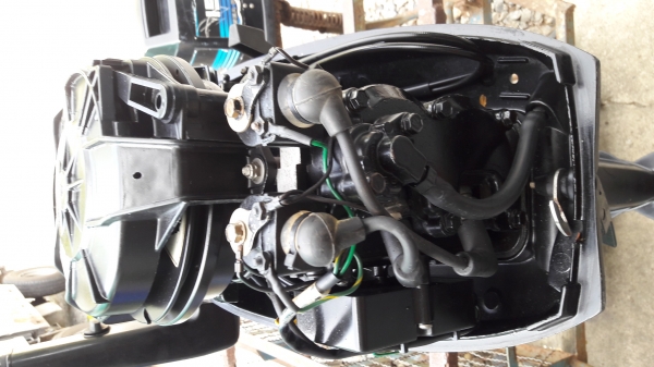 ขายเรือยางพร้อมเครื่อง15แรงเมอคิวรี