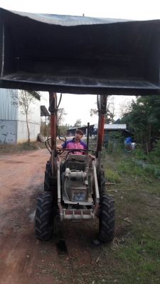 รถตักครึ่งคิวคูโบต้า 24 แรง ขายตามสภาพครับ