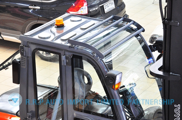 ขายรถโฟล์คลิฟท์มือสอง TOYOTA รุ่น 8FD30-30768 ราคา xxx,xxx บาท นำเข้าจากประเทศญี่ปุ่น 100\% ไม่เคยใช้งานในไทย