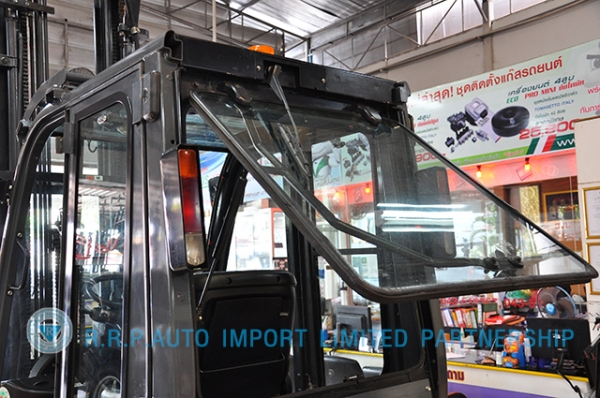 ขายรถโฟล์คลิฟท์มือสอง TOYOTA รุ่น 8FD30-30768 ราคา xxx,xxx บาท นำเข้าจากประเทศญี่ปุ่น 100\% ไม่เคยใช้งานในไทย