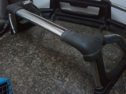 กันชนหน้า โลบาร์ ตู้แค็บ 10 นิ้ว รถดีแม็ก 2004