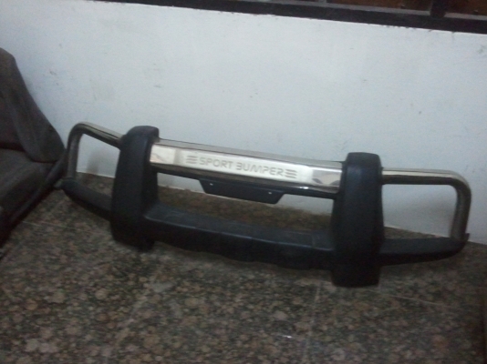 กันชนหน้า โลบาร์ ตู้แค็บ 10 นิ้ว รถดีแม็ก 2004