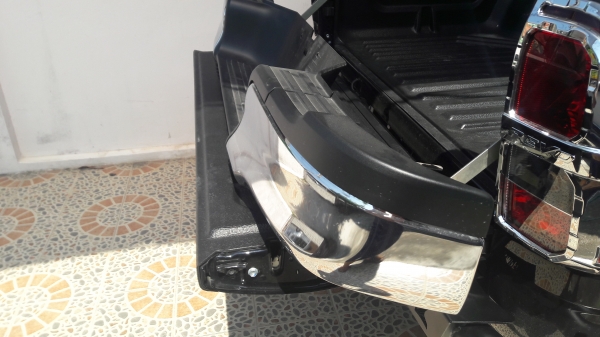 กันชนรีโว่ถอดป้ายแดง3000บาท