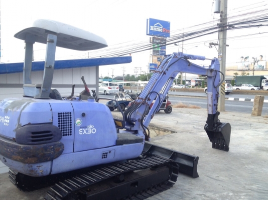 รถขุด Hitachi EX30 มือสองนำเข้าจากญี่ปุ่น สภาพพร้อมใช้งาน