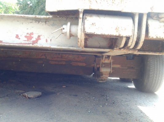 ถาดสาลี เคลื่อนย้านรถยนต์ และ อื่นๆ สภาพสวย พร้อมใช้งาน