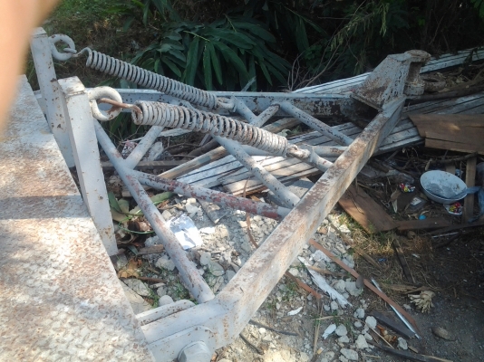 ถาดสาลี เคลื่อนย้านรถยนต์ และ อื่นๆ สภาพสวย พร้อมใช้งาน