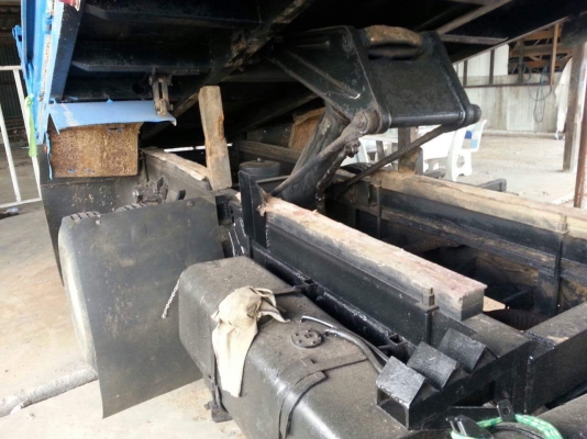 ขายดั้มISUZU KS100แรง เครื่องดีแคชซีสวย สภาพพร้อมใช้งาน เอกสารพร้อมโอน ราคา250,000 สนใจโทร 090-8588220คุณนะ 093-3258446คุณบิว หรือเข้าดูสินค้าอื่นๆได้ที่ www.truck.in.th/498 หรือเพจFacebook ณรงค์ ซื้อขายรถมือสอง (เว็บไซต์ส่วนตัว) หรือFacebook อู่ คุณนะ