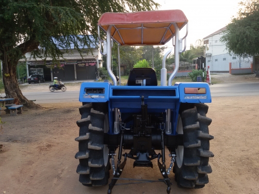 ปัญญาแทรคเตอร์..จัดมาให้ครับ ด่วน..แชมป์ CX484ตัวเปล่า จัดส่งอ.คลองขลุง จ.กำแพงเพชร