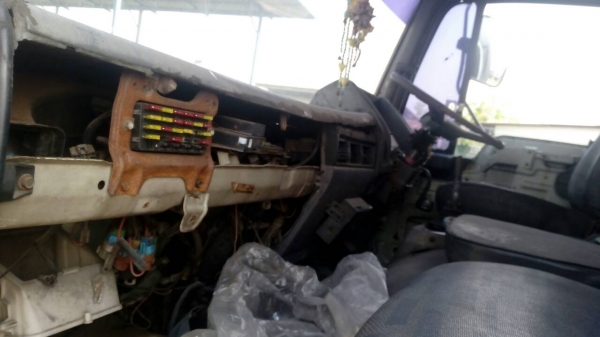 ..รถไม่มี.ท.บ.ครับ..HINO.FL3H-เพลาเดียว-เครื่องHO7D.ตามสภาพ.รถขับได้ครับ..-ราคา.295,000- ..รถไม่มี.ท.บ.ครับ..HINO.FL3H-เพลาเดียว-เครื่องHO7D.ตามสภาพ.รถขับได้ครับ..-ราคา.295,000-