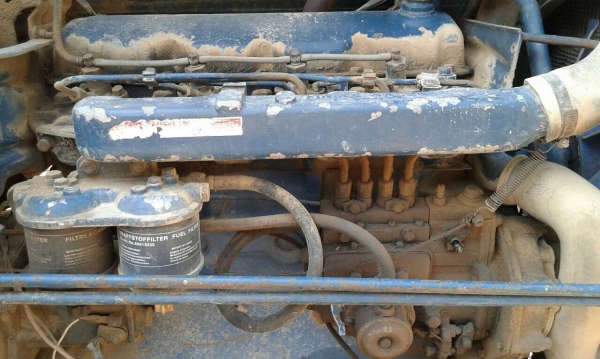 ขาย รถไถ FORD 5500 เครื่อง T5 เอกสารเล่มทะเบียนครบ รถพร้อมใช้งาน อุปกรณ์มีผานดันหน้า ผาน 5 และผาน 3