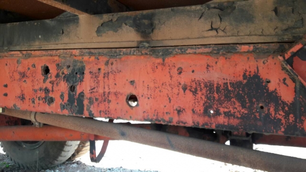 ขาย 6 ล้อ HINO FD176B ติดเครน UNIC 3.5 ตัน เครื่อง HO7C 180 แรงม้า คัสซีสวยตลอดเส้น เอกสารเล่มทะเบียนพร้อมโอน