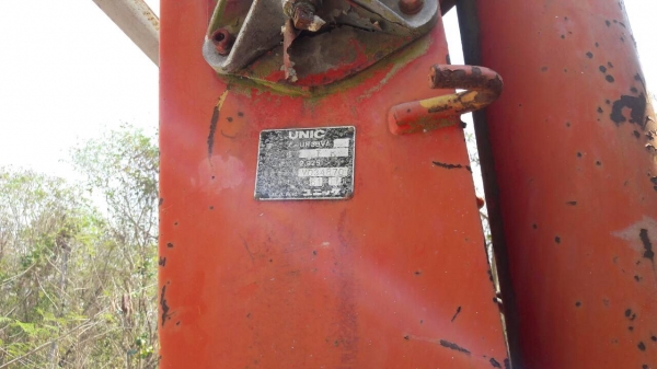 ขาย 6 ล้อ HINO FD176B ติดเครน UNIC 3.5 ตัน เครื่อง HO7C 180 แรงม้า คัสซีสวยตลอดเส้น เอกสารเล่มทะเบียนพร้อมโอน