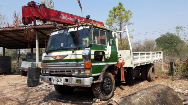 ขาย 6 ล้อ HINO FD176B ติดเครน UNIC 3.5 ตัน เครื่อง HO7C 180 แรงม้า คัสซีสวยตลอดเส้น เอกสารเล่มทะเบียนพร้อมโอน