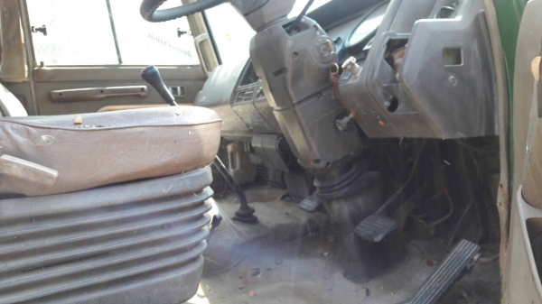 ขาย 6 ล้อ HINO FD176B ติดเครน UNIC 3.5 ตัน เครื่อง HO7C 180 แรงม้า คัสซีสวยตลอดเส้น เอกสารเล่มทะเบียนพร้อมโอน