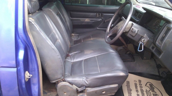 นิสสันบิ๊กเอ็มหัวเดียว ปี2538 สวยกิ๊ป นิสสันบิ๊กเอ็มหัวเดียว ปี2538 สวยกิ๊ป