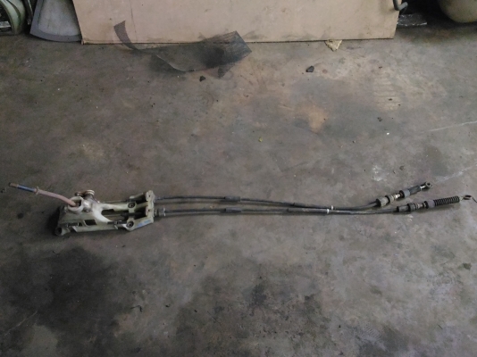 คันเกียร์ธรรมดา ใส่โตโยต้าโคโรล่าAE90 AE100 AE111พร้อมสายชัก 1000บาท TEL0890671028 อยู่ดอนเมืองครับ IDline  0890671028