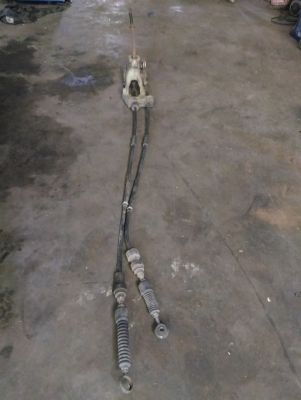 คันเกียร์ธรรมดา ใส่โตโยต้าโคโรล่าAE90 AE100 AE111พร้อมสายชัก 1000บาท TEL0890671028 อยู่ดอนเมืองครับ IDline  0890671028