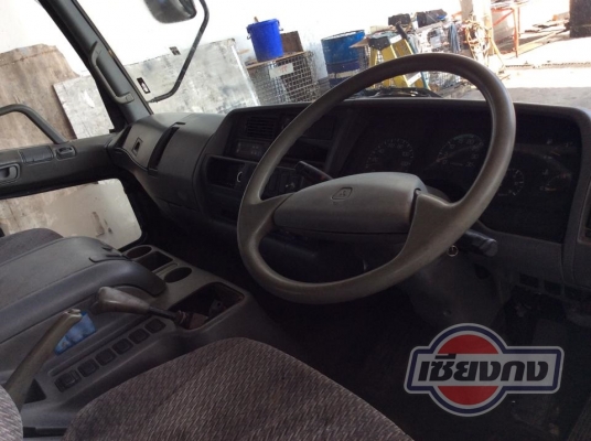 หัวเก๋ง MITSUBISHI FUSO FN627 หัวกว้าง หัวเก๋ง MITSUBISHI FUSO FN627 หัวกว้าง
