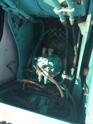 ขายด่วน รถขุด KOBELCO SK 200-2 สภาพสวย  ชั่วโมงน้อย 3,XXX  พร้อมใช้  สนใจโทร 089-7462641 สุวรรณีจ้า