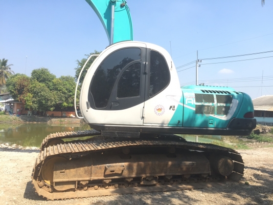 ขายด่วน รถขุด KOBELCO SK 200-2 สภาพสวย  ชั่วโมงน้อย 3,XXX  พร้อมใช้  สนใจโทร 089-7462641 สุวรรณีจ้า