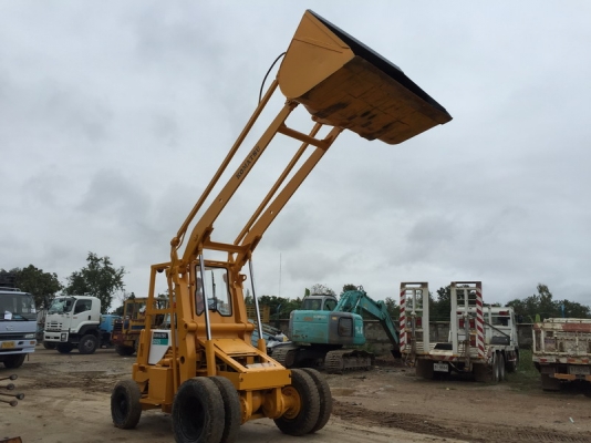 ขายรถตัก   KOMATSU SD25