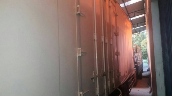 รถฮีโน่ 6 ล้อ ตู้แห้ง FG1J 220 แรงม้า. ปี 52.   ( รถวิ่ง 75,xxx กม. )     สนใจติดต่อ  081 - 6079515