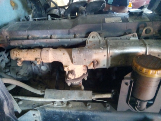 10ล้อเพลาเดียว เครื่อง210แรงม้า พร้อมใช้งาน  เล่มติดมือ..