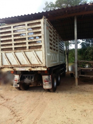 รถอีซูซุ 10 ล้อดั้ม FXZ 360 แรงม้า. ปี 56  ( รถวิ่ง 94,xxx กม. )      สนใจติดต่อ  081 - 6079515