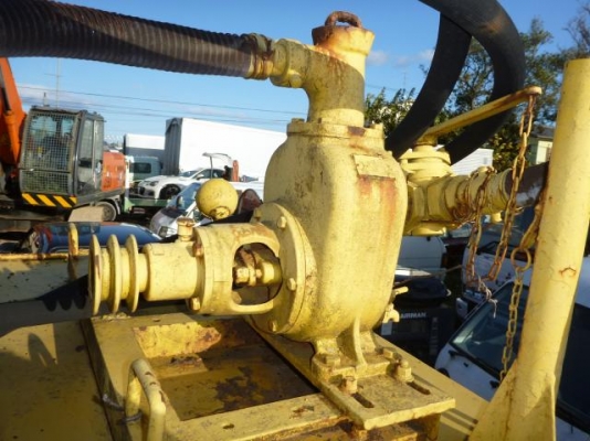 ขายรถบดล้อยาง 9  ล้อ SAKAI พร้อมใช้งาน นำเข้าจากญี่ปุ่น ติดต่อคุณ อิทธิวัฒน์ 095-7467778