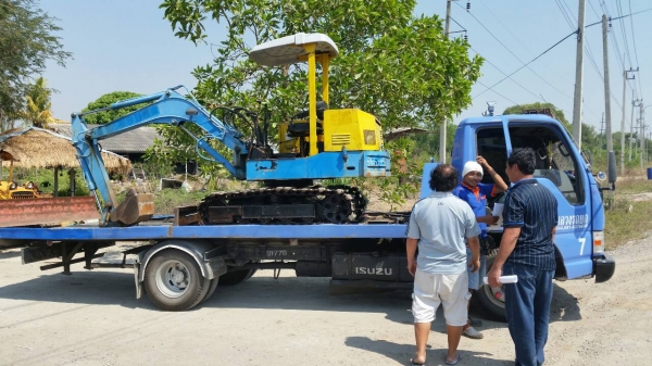 ขายด่วนรถเเม็คโครคูโบต้า KH-25แทคเหล็กเทียบเท่า PC25เคื่องคูโบต้า3สูบเก่าญี่ปุ่นแท้ไม่เคยใช้งานเมืองไทยเลยส่งให้ฟรีๆ