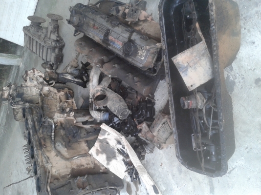 ขายเครื่อง HINO PO-9  315 แรง