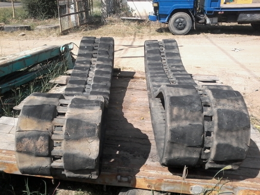 ขายแทรคยางสำหรับรถ IHI/SUMITOMO/KATO/MITSUBISHI ขนาด 5 ตัน