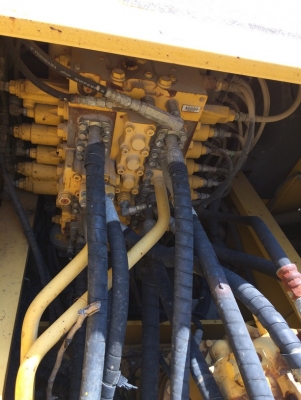 Komatsu PC200-7 SN: 256005 ปี 2007 สภาพสวยนำเข้าจากญี่ปุ่น ถึงไทยแล้วครับ