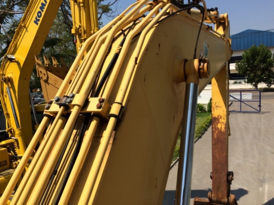 Komatsu PC200-7 SN: 256005 ปี 2007 สภาพสวยนำเข้าจากญี่ปุ่น ถึงไทยแล้วครับ