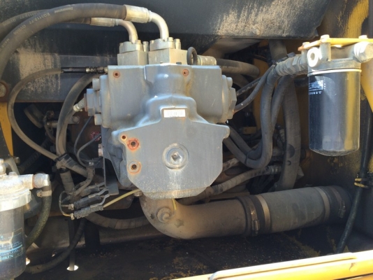 Komatsu PC200-7 SN: 256005 ปี 2007 สภาพสวยนำเข้าจากญี่ปุ่น ถึงไทยแล้วครับ