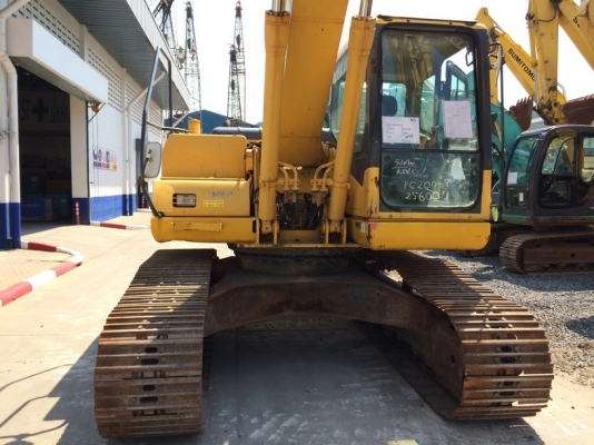 Komatsu PC200-7 SN: 256005 ปี 2007 สภาพสวยนำเข้าจากญี่ปุ่น ถึงไทยแล้วครับ