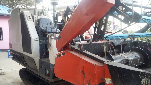 ลดสุดๆครั้งสุดท้ายครับ  ราคา 220,000  รถพร้อมใช้แทรกยางงาม เอาไปพร้อมเทลเลอร์ครับ