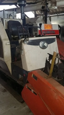 ลดสุดๆครั้งสุดท้ายครับ  ราคา 220,000  รถพร้อมใช้แทรกยางงาม เอาไปพร้อมเทลเลอร์ครับ