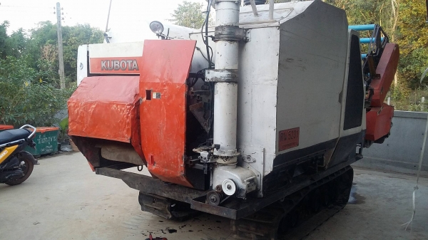 ลดสุดๆครั้งสุดท้ายครับ  ราคา 220,000  รถพร้อมใช้แทรกยางงาม เอาไปพร้อมเทลเลอร์ครับ