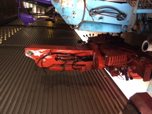 ขายเครนยูนิค 330 วีเทอร์โบ เครน 3 ตัน 3ตอน สถาพสวยๆเดิมๆจากญี่ปุ่น