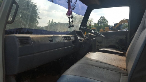 รถหกล้อดั้ม hino FB เครื่อง12แรง ช่วงล่างFพวงมาลัยเพาเวอร ภาษีไม่ขาดเล่มทะเบียนชุดโอนครบ รถหกล้อดั้ม hino FB เครื่อง12แรง ช่วงล่างFพวงมาลัยเพาเวอร ภาษีไม่ขาดเล่มทะเบียนชุดโอนครบ