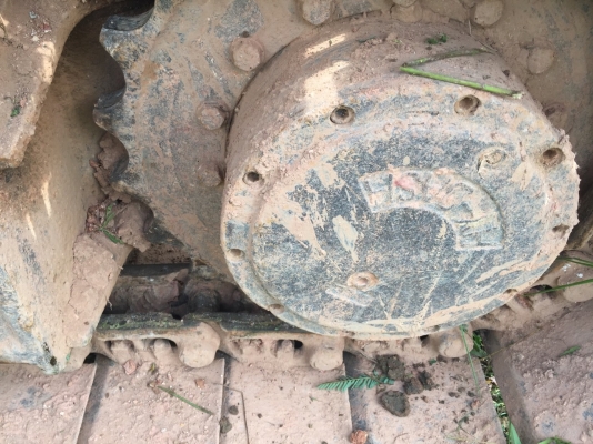 ขายรถแบคโฮ KOMATSU PC120-6 เอกสารเล่มทะเบียน ระบบไฟเต็ม ราคา 750000