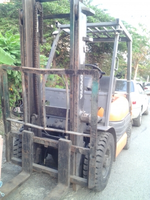 ฟอร์คลิฟต์ TOYOTA FD25 รุ่น6 สภาพนางฟ้า ลงงานหนักสบาย พร้อมใช้งาน